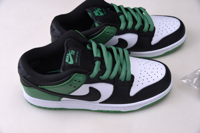 nike sb dunk low celadon bq6817-302