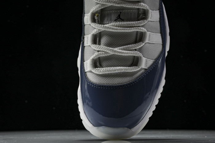 air jordan 11 low "midnight navy/diffused blue" fv5104-104