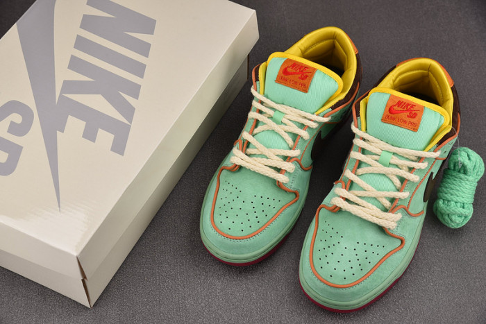 Nike SB Dunk Low Rodeo Tourmaline HF3058-300