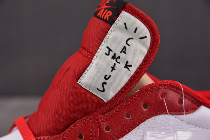 Travis Scott x Air Jordan chicago DZ4137-700