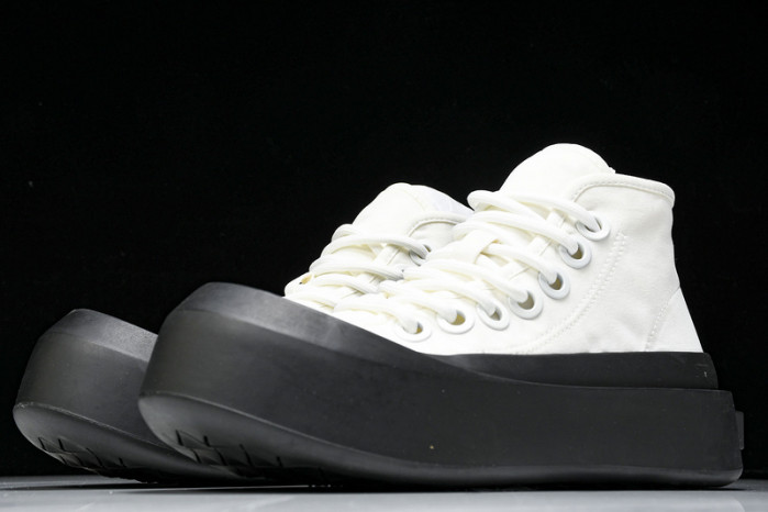 bo*te*ga Ve*ne*ta sneaker copshpe bv-48
