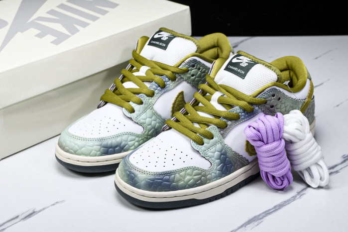 Nike SB Dunk Low Alexis Sablone Chameleon HJ3386-300