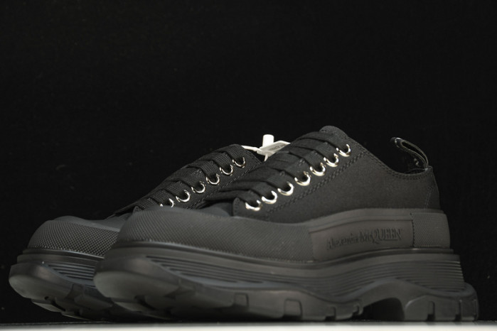 ale*d*r M*Q*en others copshoe- mq 109