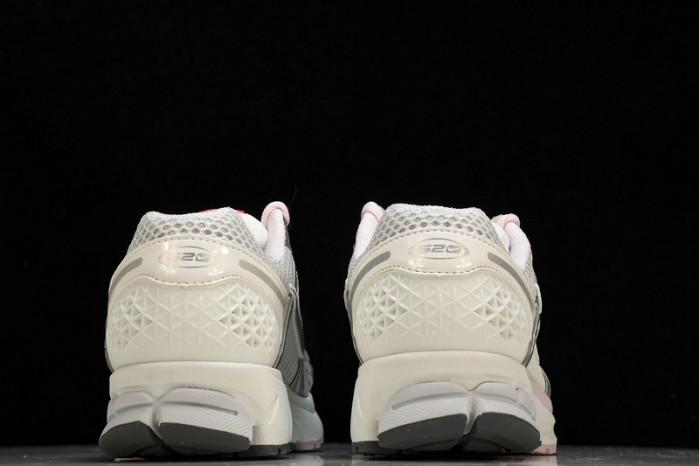 nike zoom vomero 5 "520/silver/pink" fn3695-001