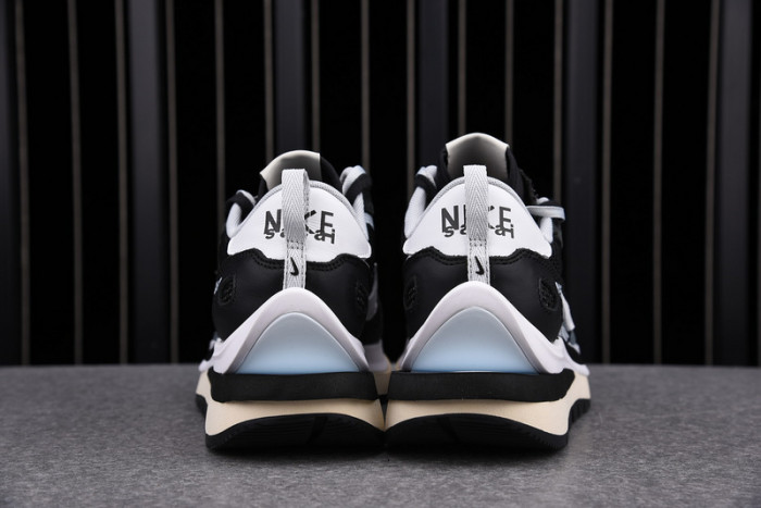 sacai x nike pegasua vaporfly black white ci9928-001