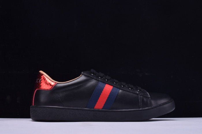 gc ace embroidered low-top sneaker black with bee mens 431942-a38g0