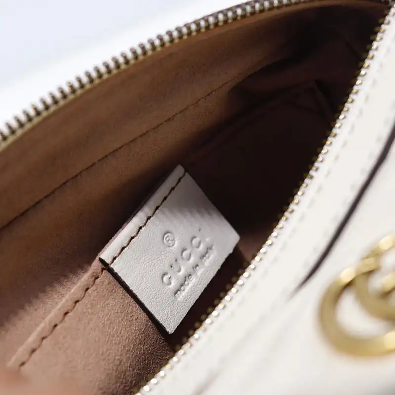 G*u*i brand handbags pouches 1904g0024