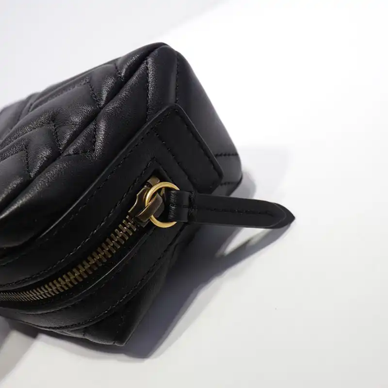 G*u*i brand handbags pouches 1904g0027