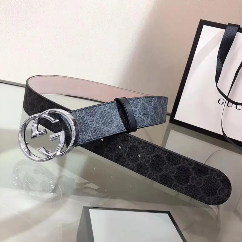 G*u*i s belte 1905bl0254