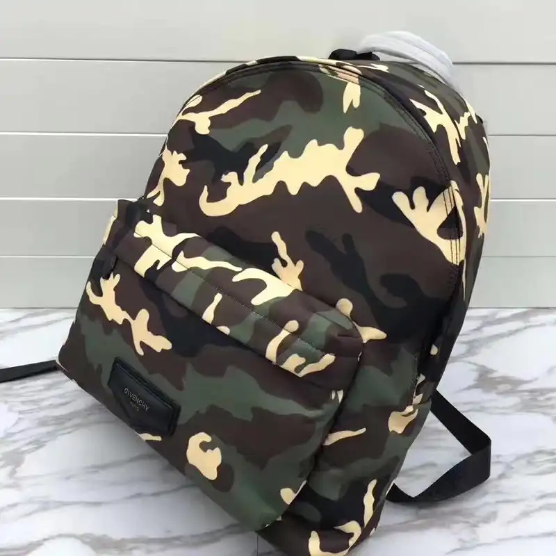 Givenchy Bags 1906BB0185