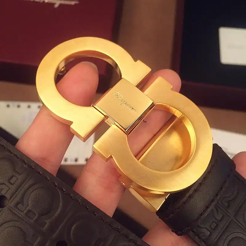 Salvatore Ferragamo s Belte 1907BL0059