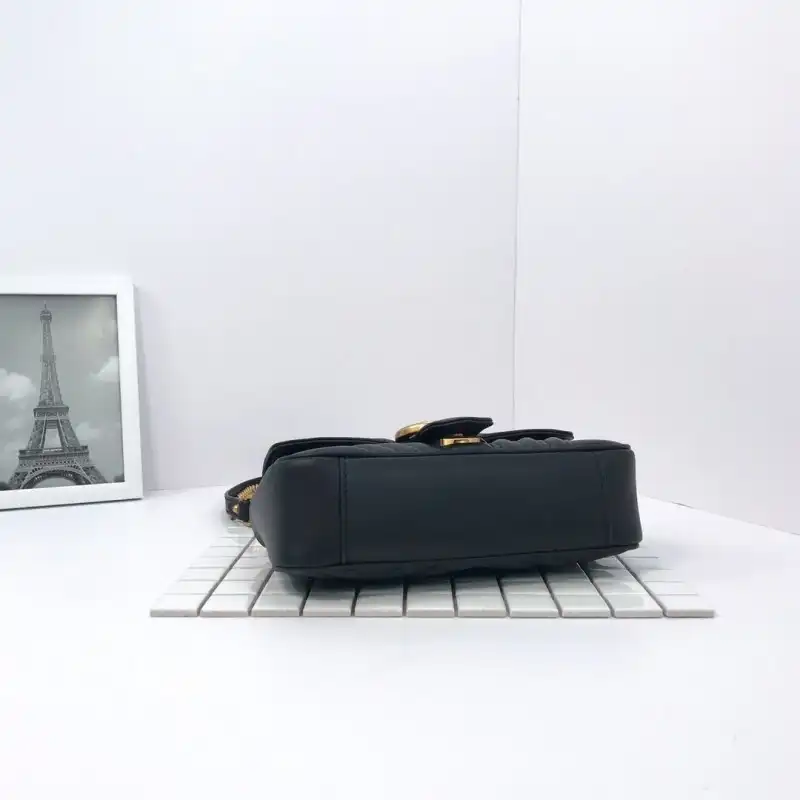 G*u*i bags 19b57g0012