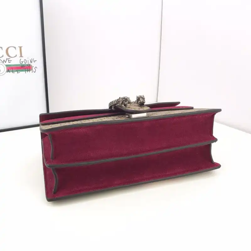 G*u*i bags 19b57g0061