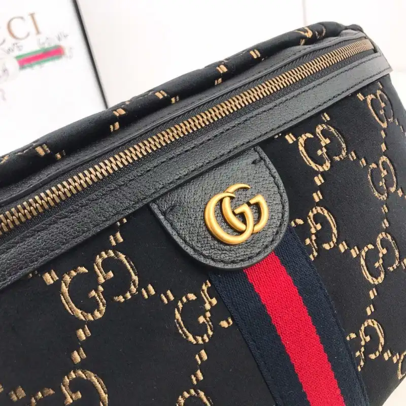 G*u*i bags 19b57g0085
