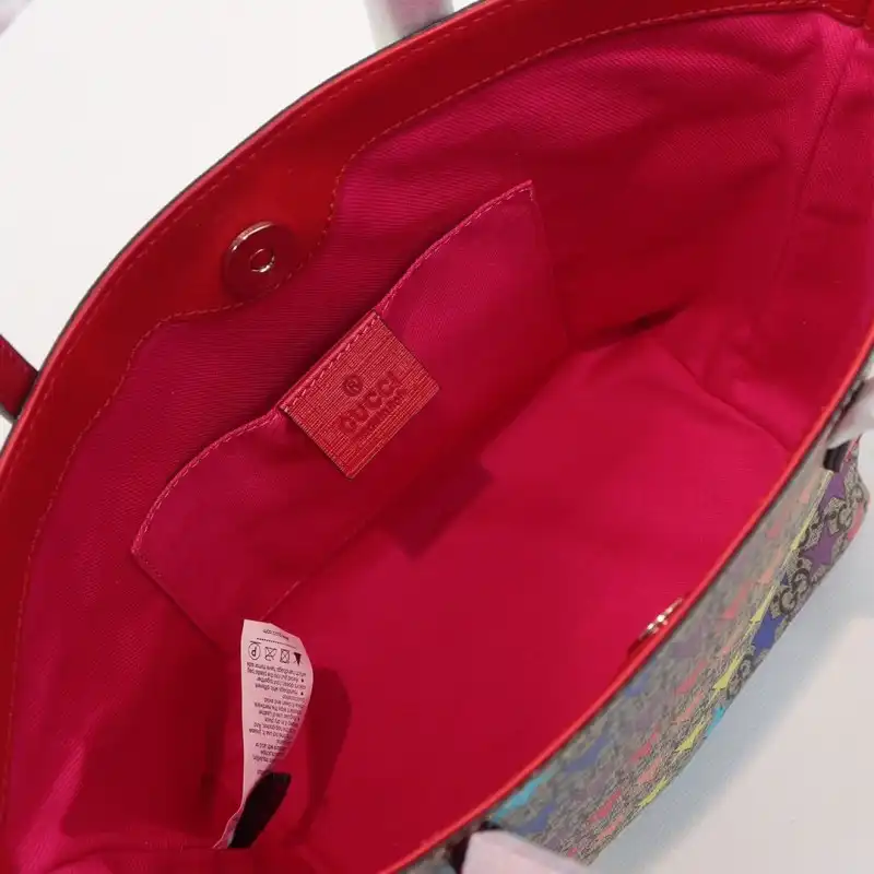 G*u*i bags 19b57g0102