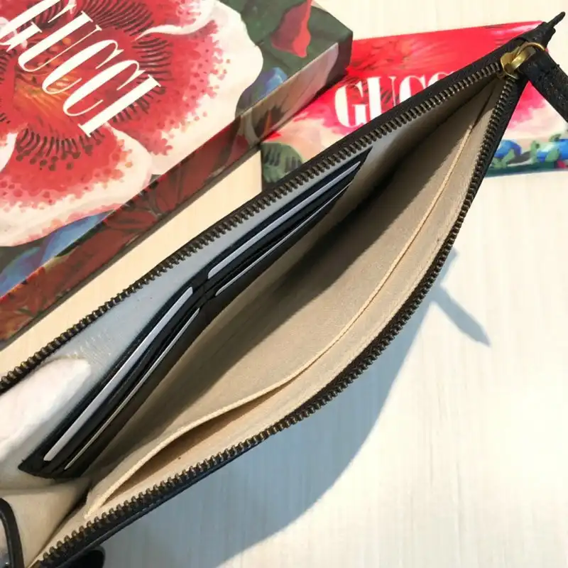 G*u*i bags 20guc0051