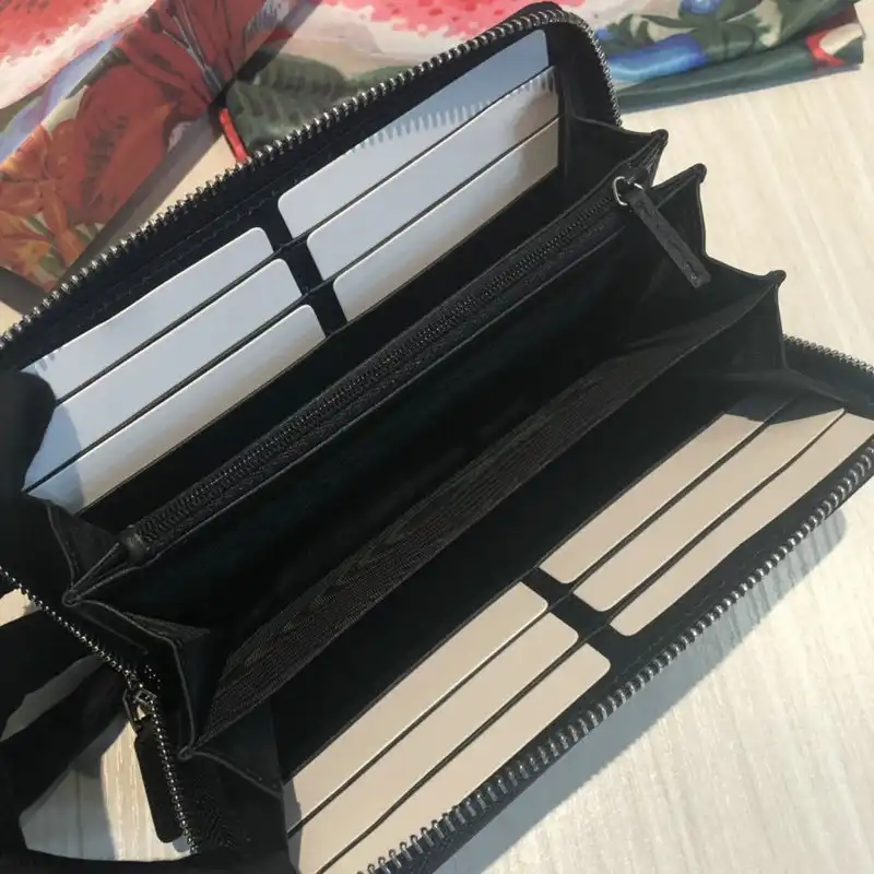 G*u*i bags 20guc0134