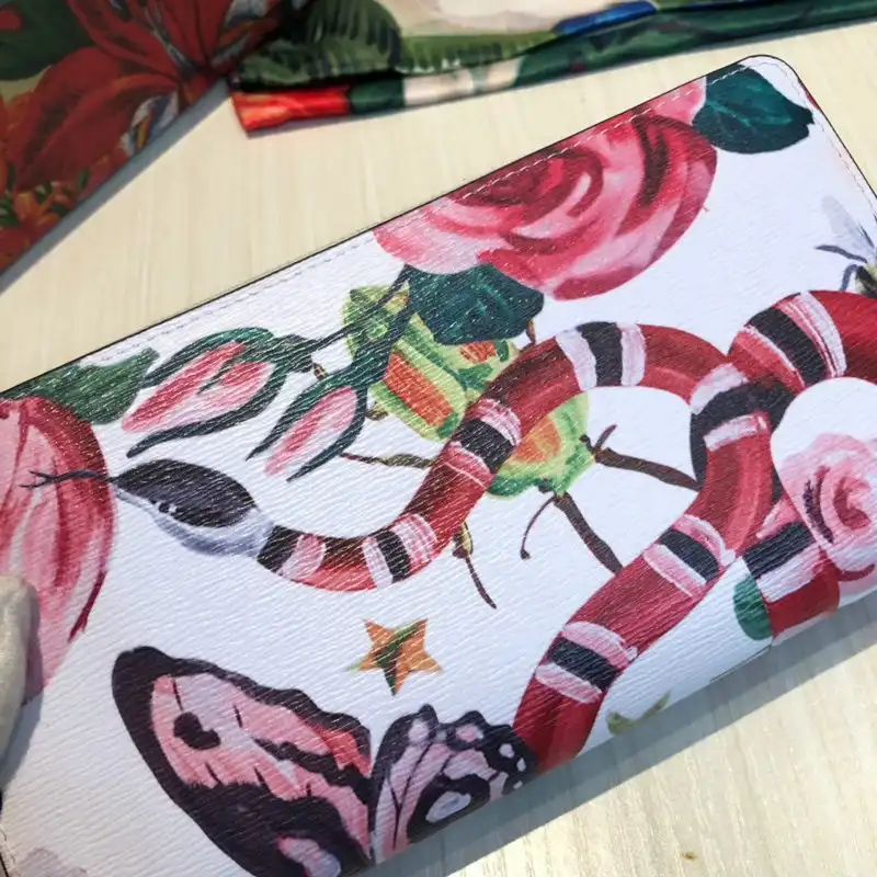 G*u*i bags 20guc0203