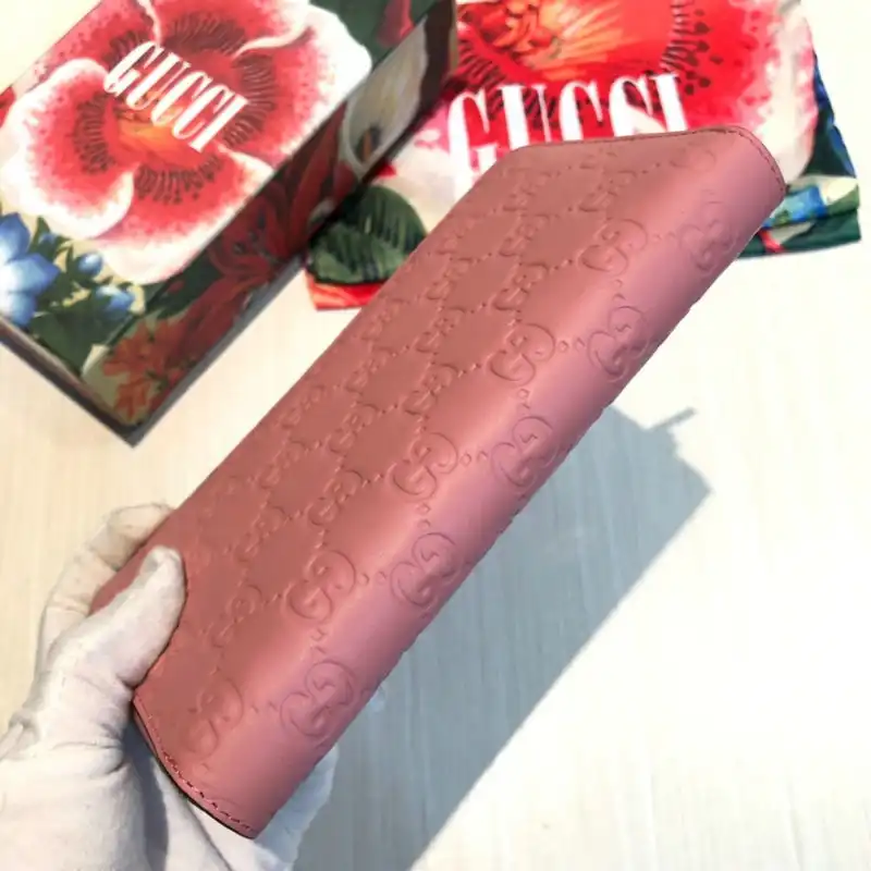 G*u*i bags 20guc0206