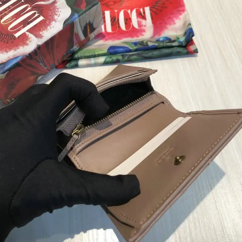 G*u*i bags 20guc0244