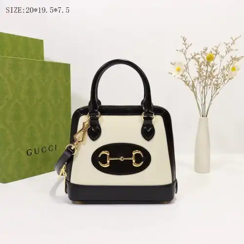 G*u*i s bags 2108dj0034