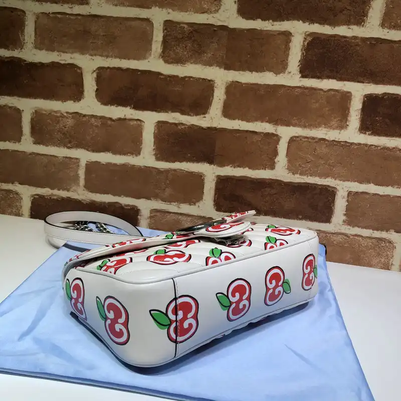 G*u*i bags 2111ya0005