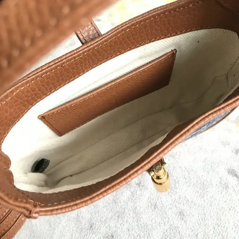 G*u*i bags 2112dj0111