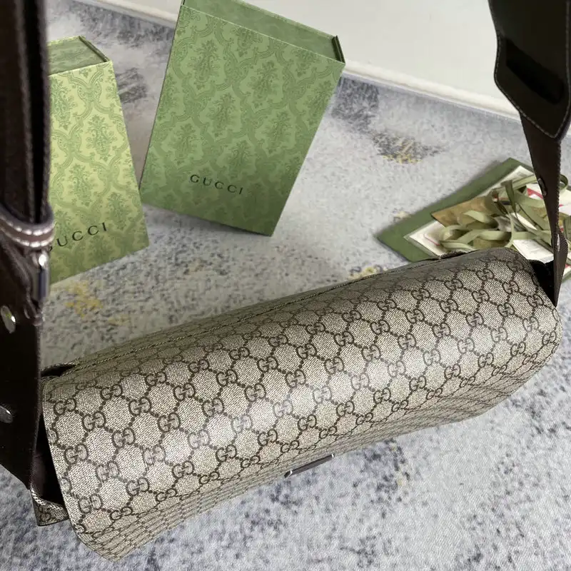 G*u*i bag 2201dj0015