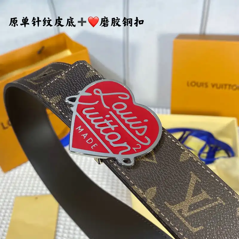 LV Belts 2201XA0062