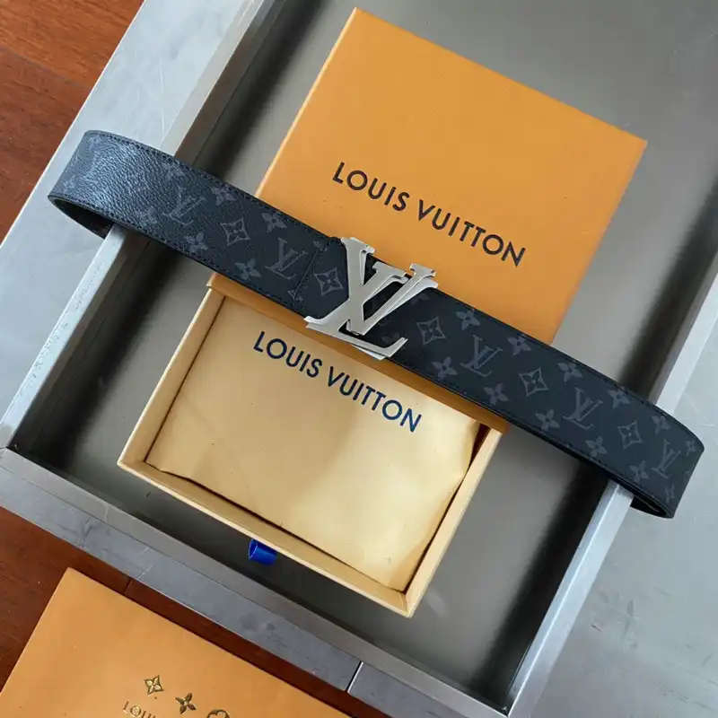LV Belts 2204XF0022