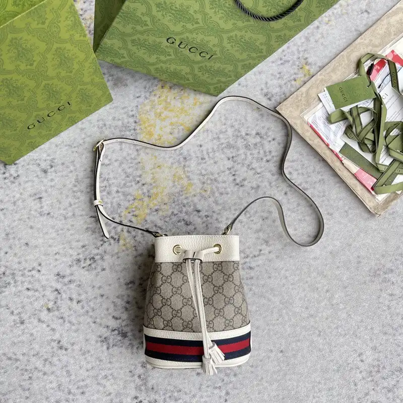 G*u*i bag 2210dj0033