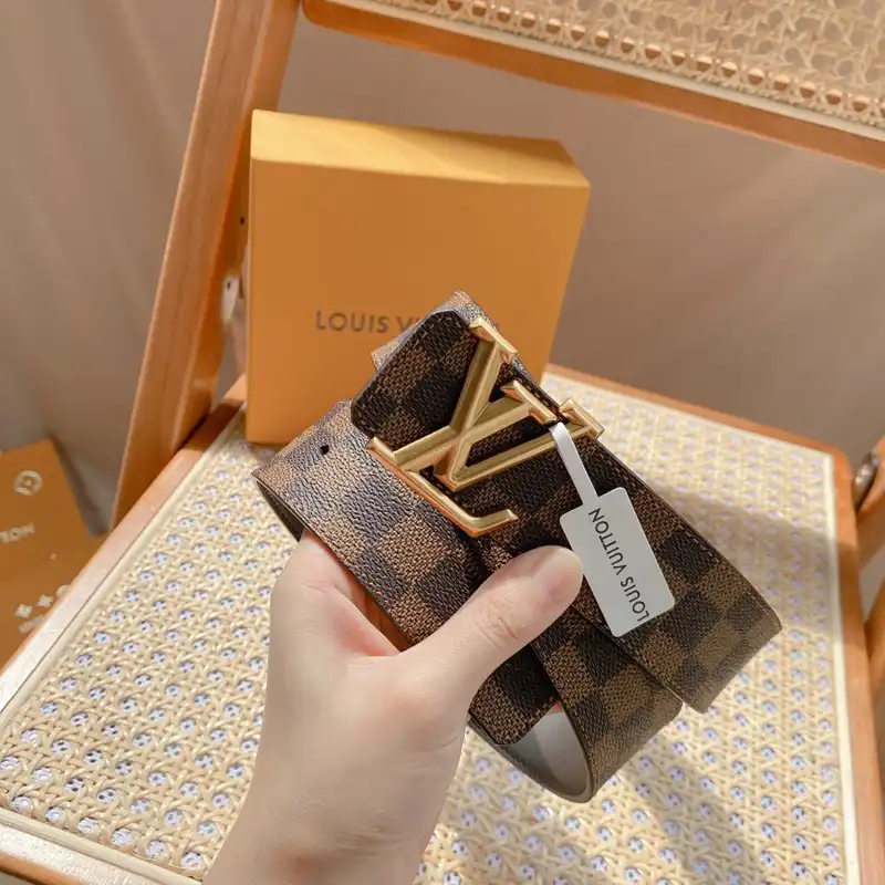 LV Belts 2210XF0072