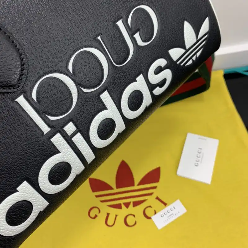 G*u*i bag 2210ya0145