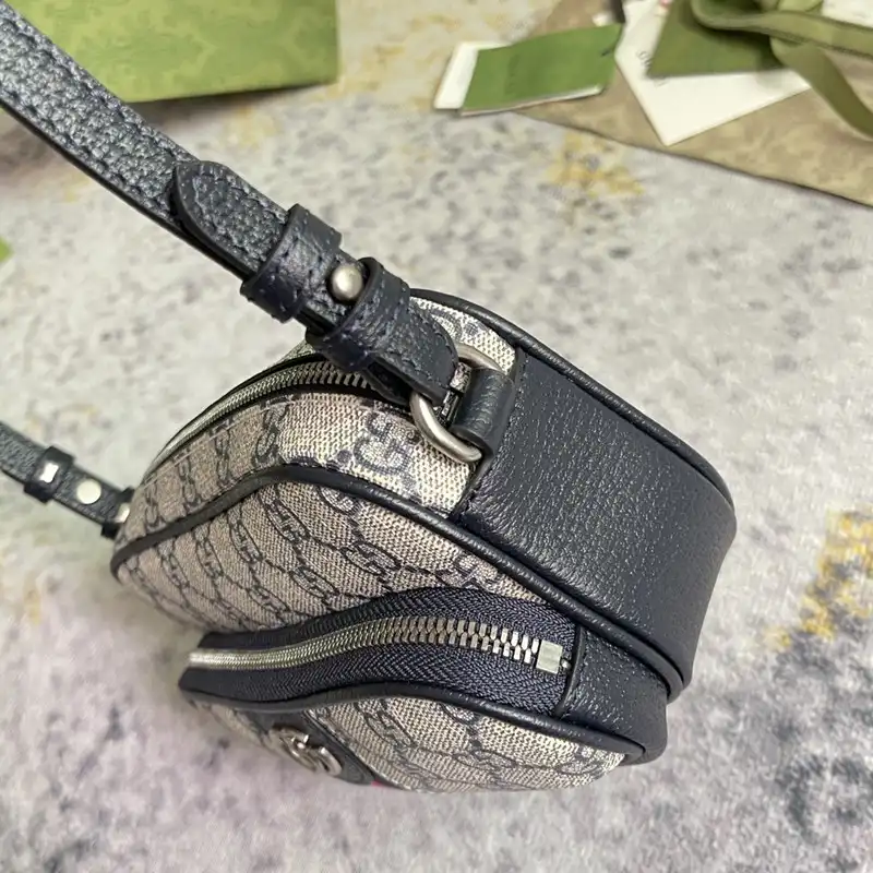 G*u*i bag 2211dj0025