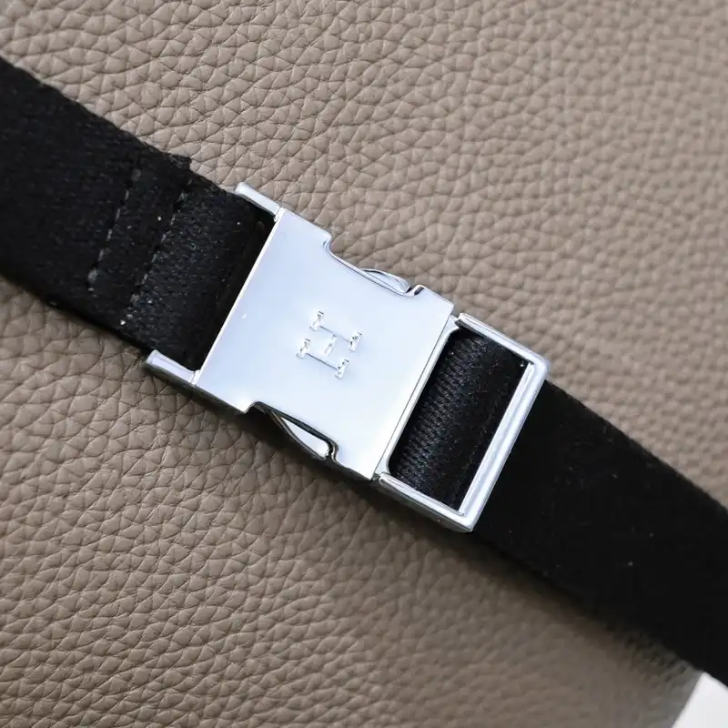 Hermès Bag 2212YZ0034