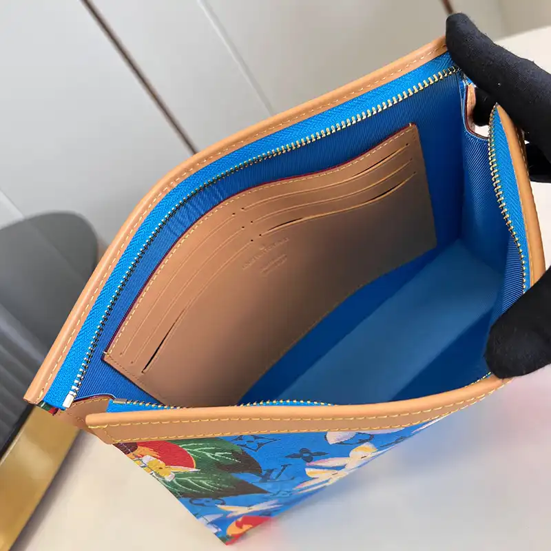 G*u*i bags 2407ya0021