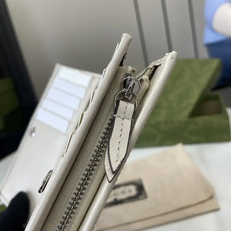 G*u*i bags 2407yz0258