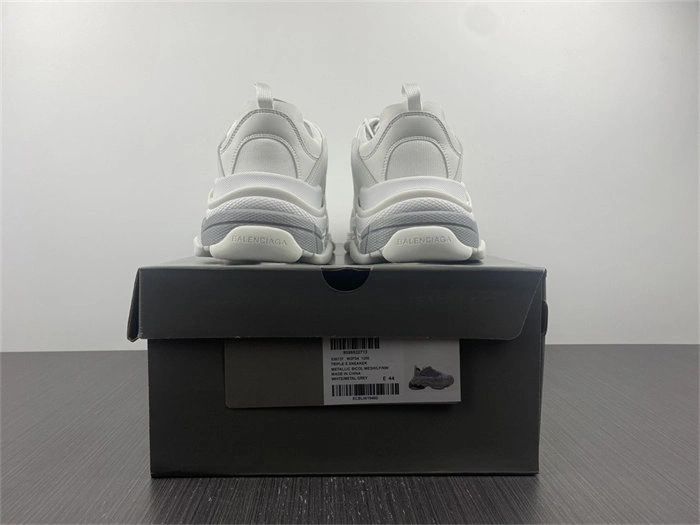 BLCG Triple S White Silver 536737 W2FS4 Durable 4458