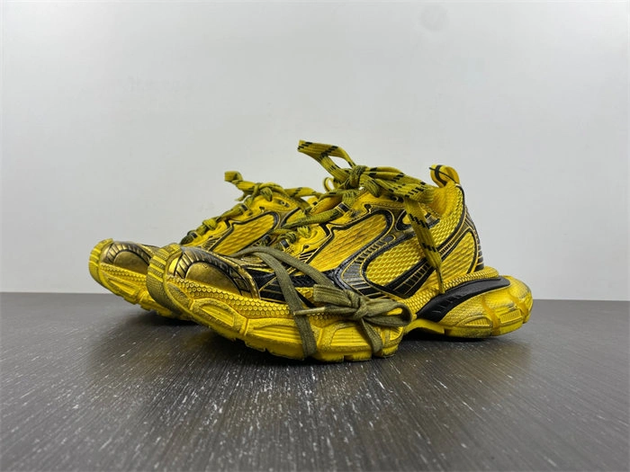 Balenciaga 3XL Yellow 734734 W3XL2 WeatherProof 4384