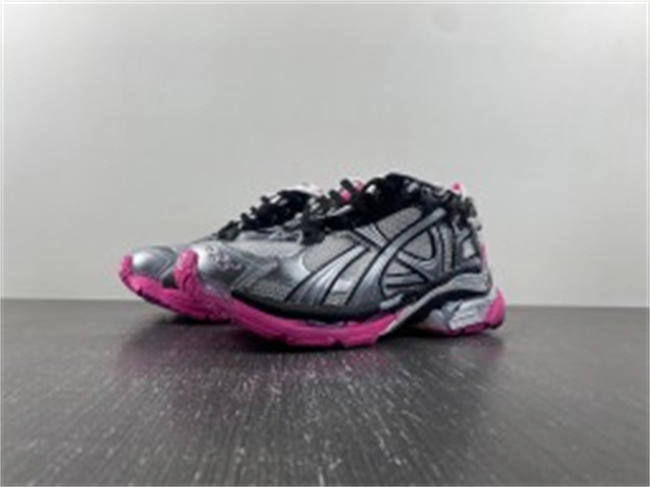 Balenciaga 7.5 772774-W3RBW- UrbanStyle 4350