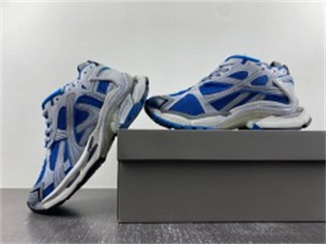 UrbanChic Balenciaga7.5  772774-W3RBW- 4348