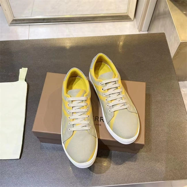 FlexibleFit Burberry Sneaker 2619