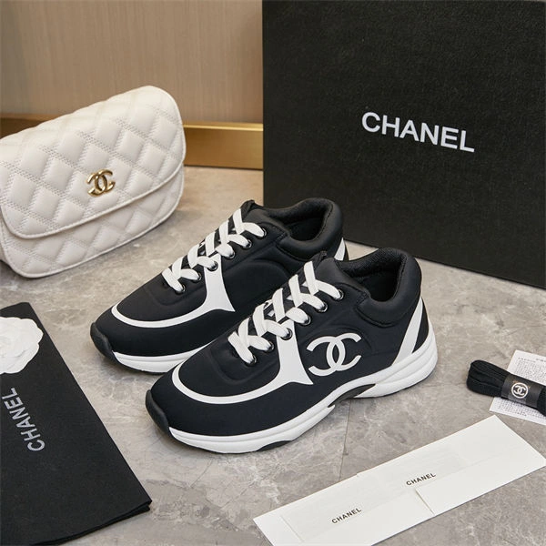 Lightweight Chanal Sneakers 2232