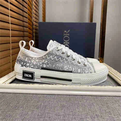 Breathable DR Sneaker 1186