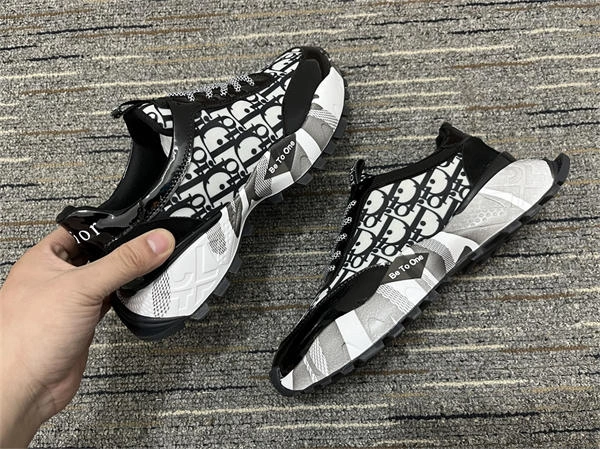 Dior Sneaker ModernLook 1258