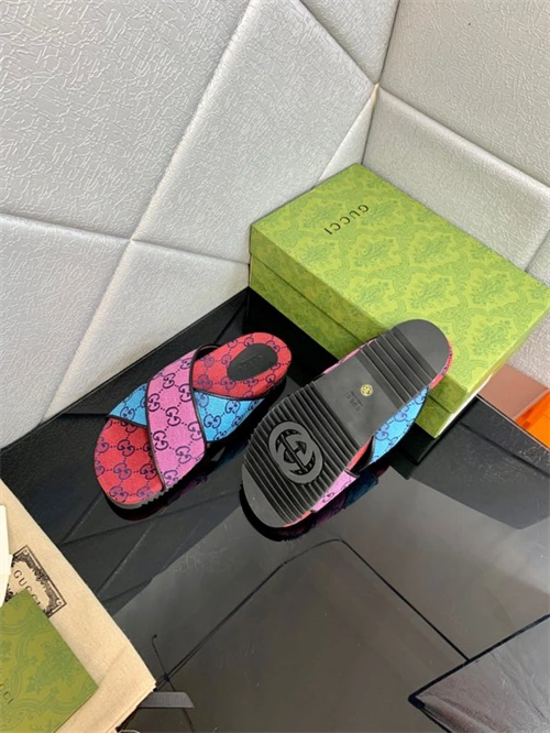 Comfortable Gocci Slipper 5746