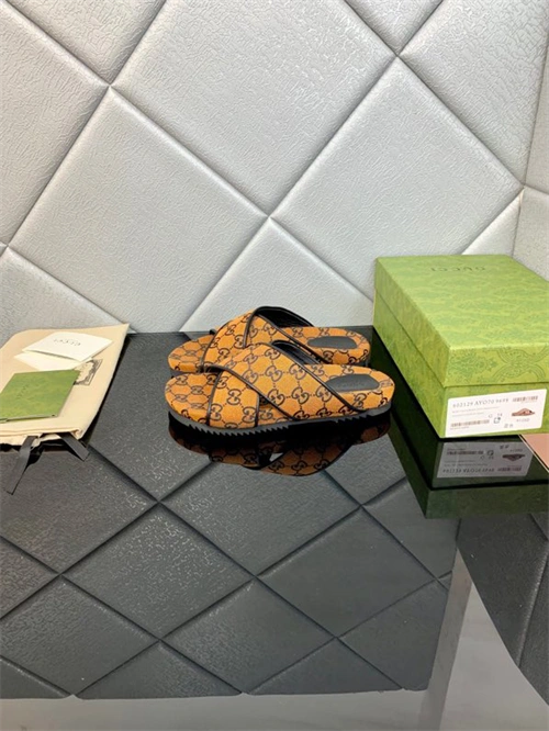 Gocci Slipper Youthful 5752