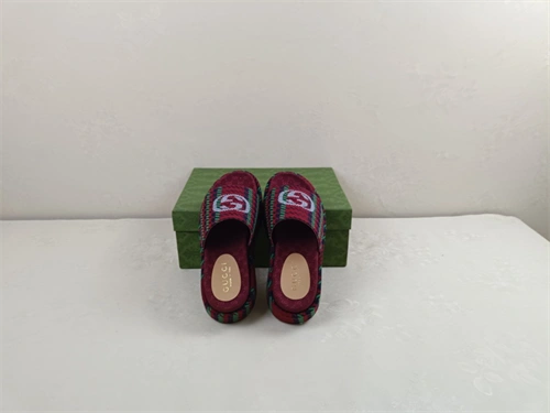 Popular Gocci Slipper 5607