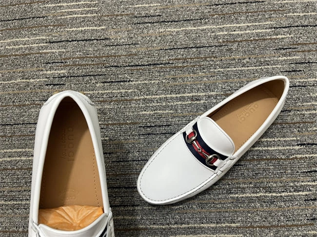 G*u*i mocassin odorresistant 301