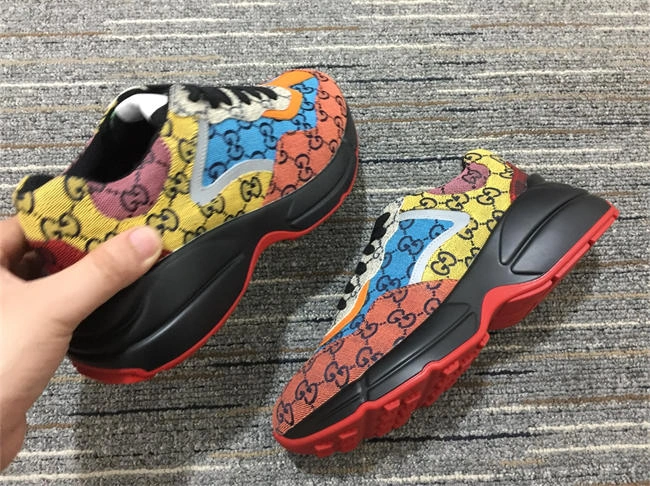 softtouch G*u*i rhyton sneaker 235